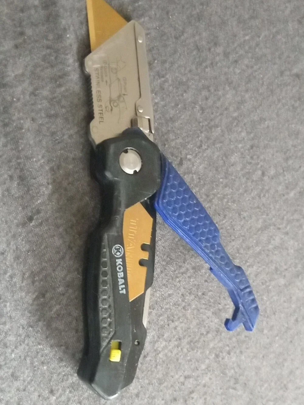 Kobalt utility knife